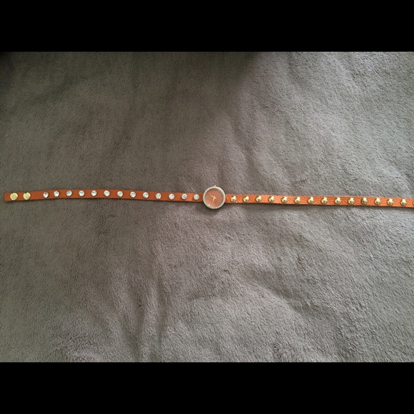 Watch. - Picture 3 of 3
