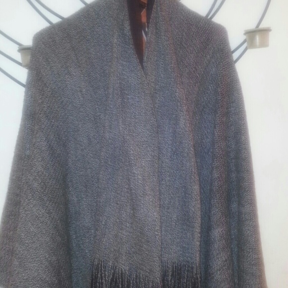Women sweater material wrap..Brown/beige color
