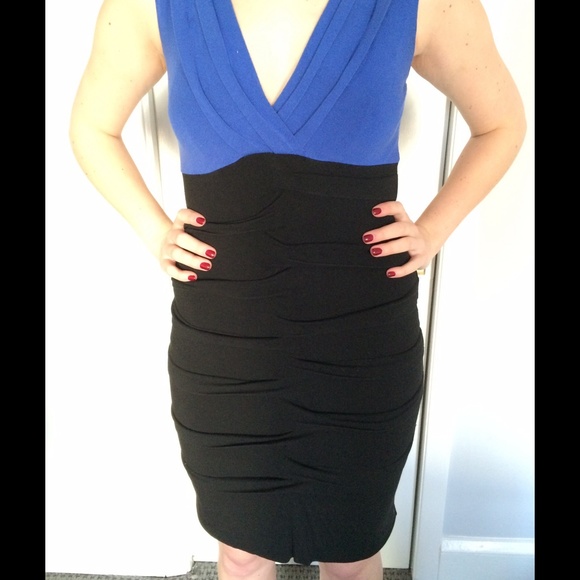 RECENTLY REDUCED! Nicole Miller stretch dress
