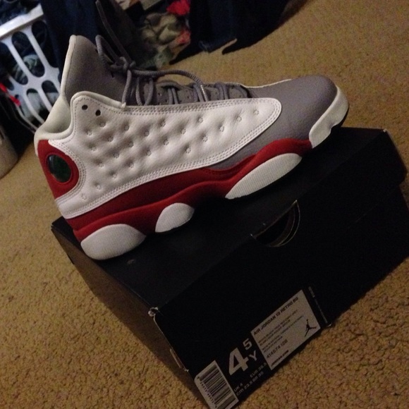 Jordan Grey Toe 13s - Picture 2 of 4