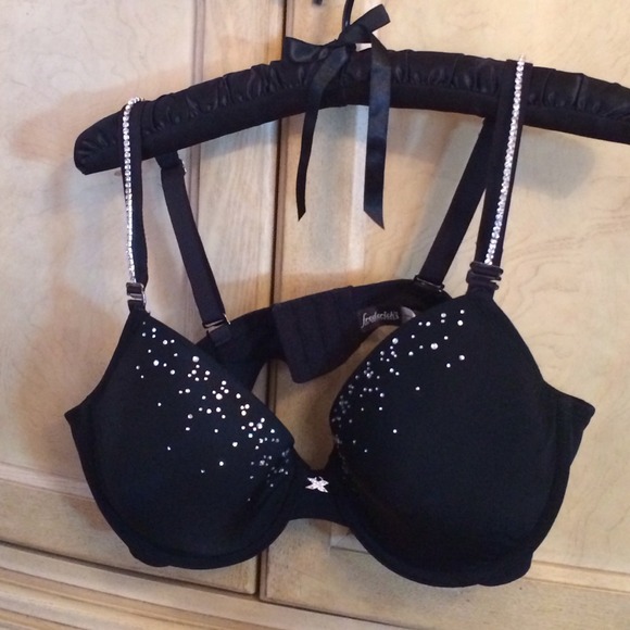 Frederick's of Hollywood Glamour Bra