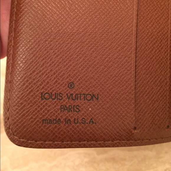 Louis Vuitton Wallet - Picture 4 of 4