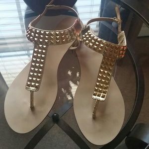 Super cute Forever 21 Sandal