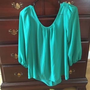 Green bow back top