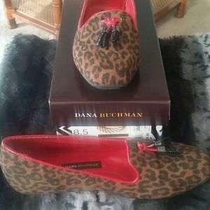 Super cute animal print loafer/ballet flat