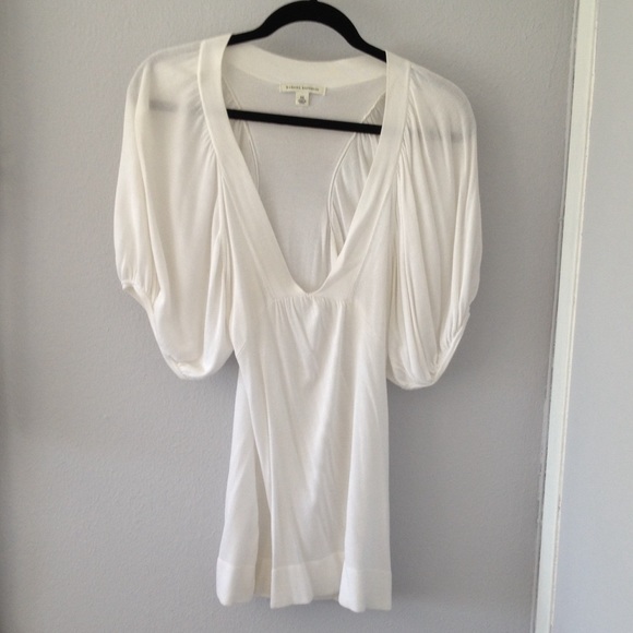 White deep v neck top