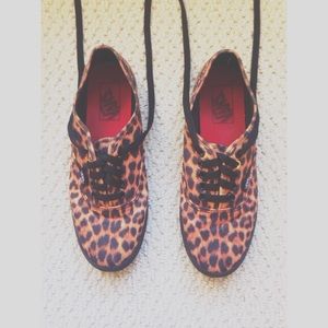 vans // cheetah print limited edition vans.