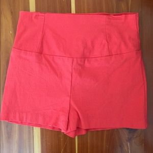 Coral/pink shorts