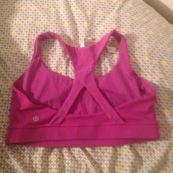 Lululemon 50 rep sports bra