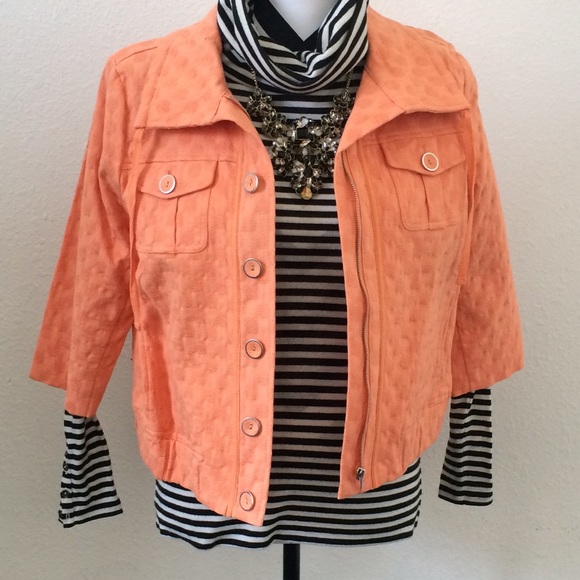 BNWT Coral Jacket button up Cowl Neck with tie