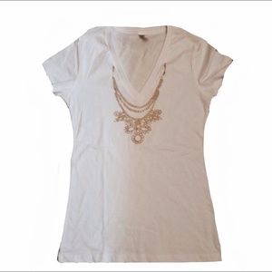 New design!! Statement necklace on a tee