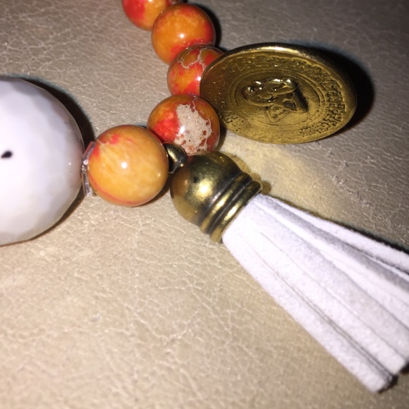 Polished stone bracelet with leather tassel angel - Picture 2 of 3