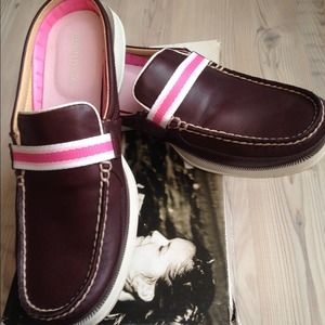 Sperry Top-Sider slip ons