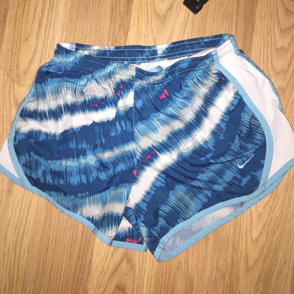 Nike Other - Nike Tempo Shorts
