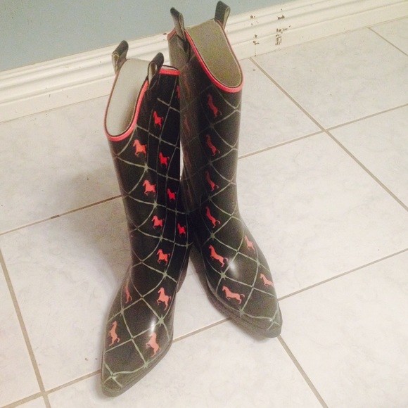 Cowboy boot style Rainboots