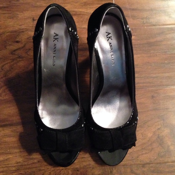 Anne Klein Peep Toe Heels - Picture 2 of 4