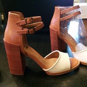 NWT Dolce Vita Marynn Sandal