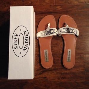 Steve Madden flat white sandals!