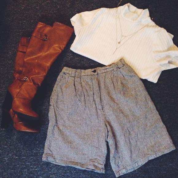 TRADED - Picture 2 of 4