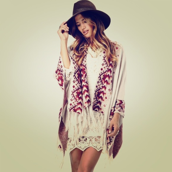 Anaya Poncho never worn