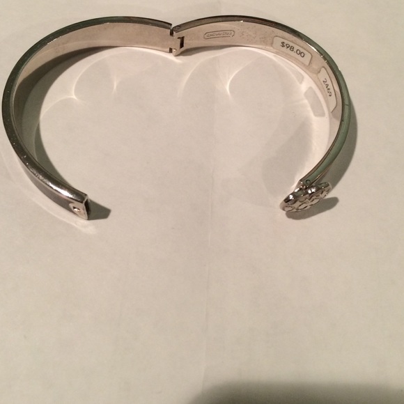 ❤️❤️ Black & silver COACH heart bangle bracelet❤️ - Picture 3 of 4