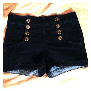 High waisted shorts! ⚓️