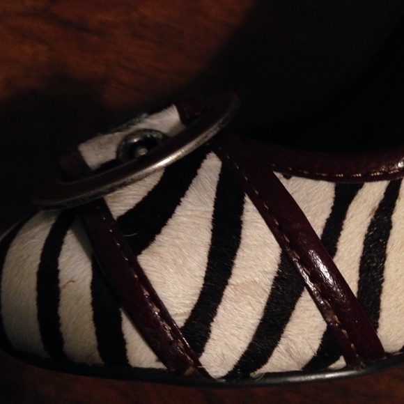 Zebra Steve Madden Wedge Heels! - Picture 4 of 4