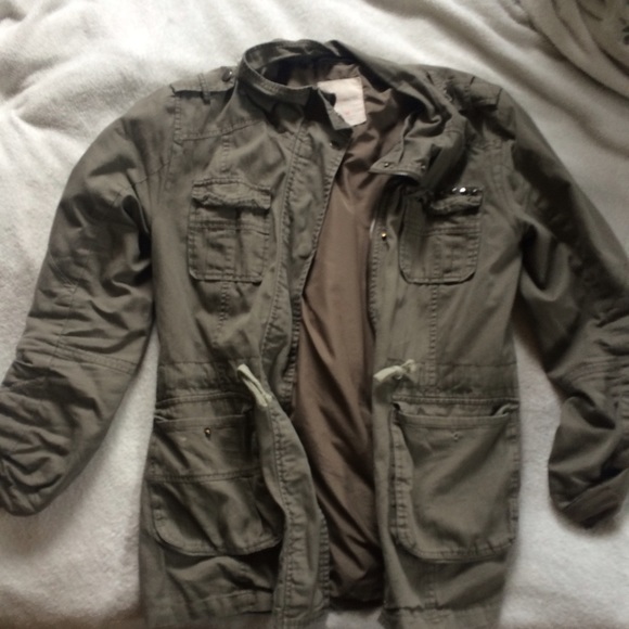 🚫 ON HOLD 🚫Olive green army style jacket