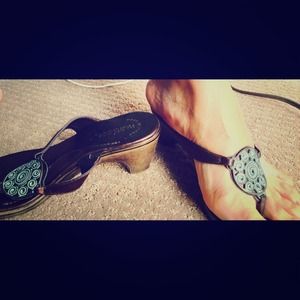 Matisse made in Italy mini wedge sandals