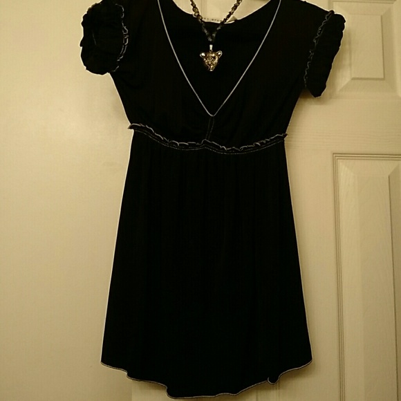 Top - Picture 3 of 3