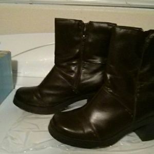 Boots -dark brown-leather like
