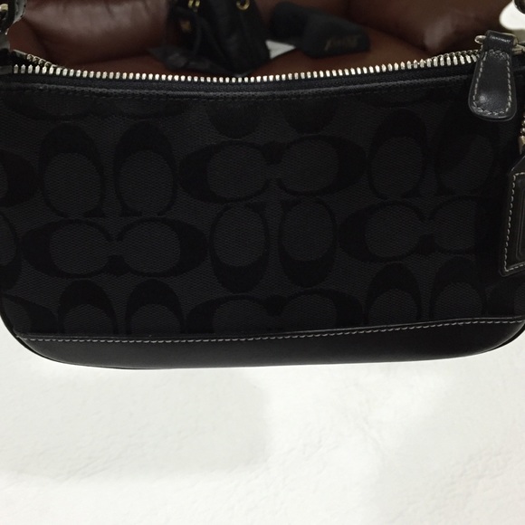 Coach Bag - Picture 3 of 4