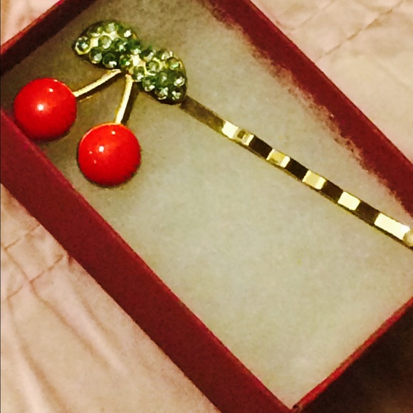 Cute Cherry Hair Clip - Picture 2 of 2