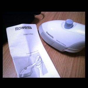 *BUNDLED for simpletruth*Hand-held Steamer & Iron