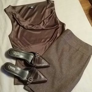 Sunday Sale...Banana Republic top sz 8
