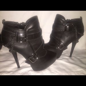 Bakers black booties