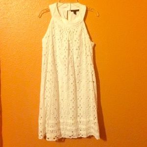 Medium length white summer dress🌞