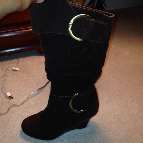 Brown boots from New York