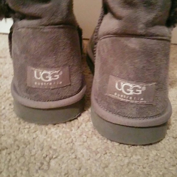UGGS. Grey gray triple button boots