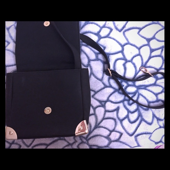 Small shoulder bag - Picture 1 of 2