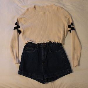 Brandy Melville Cropped Sweater