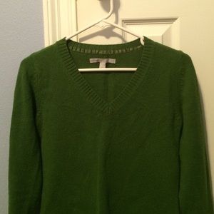 Green old navy sweater