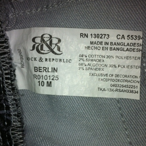 Gray "skinny" jeans!