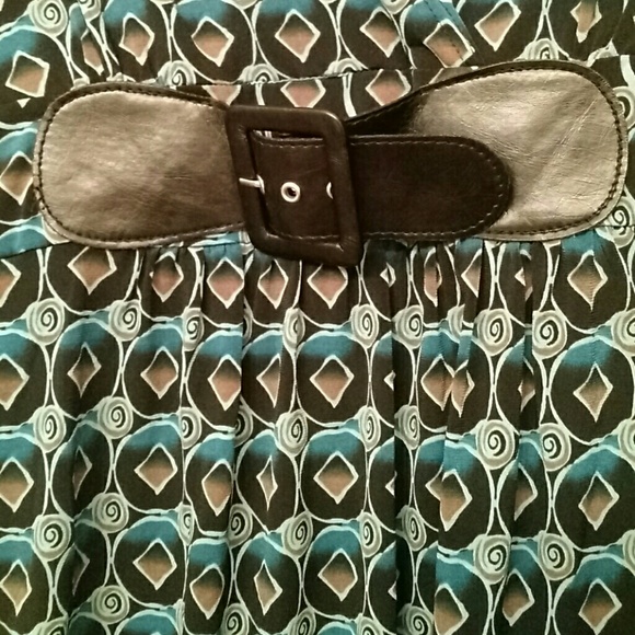 Top - Picture 3 of 3