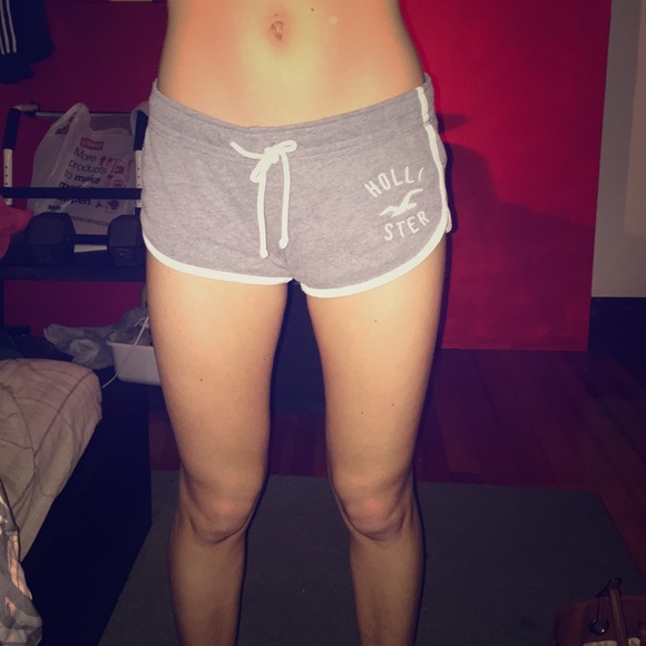 Hollister gray sweat shorts.
