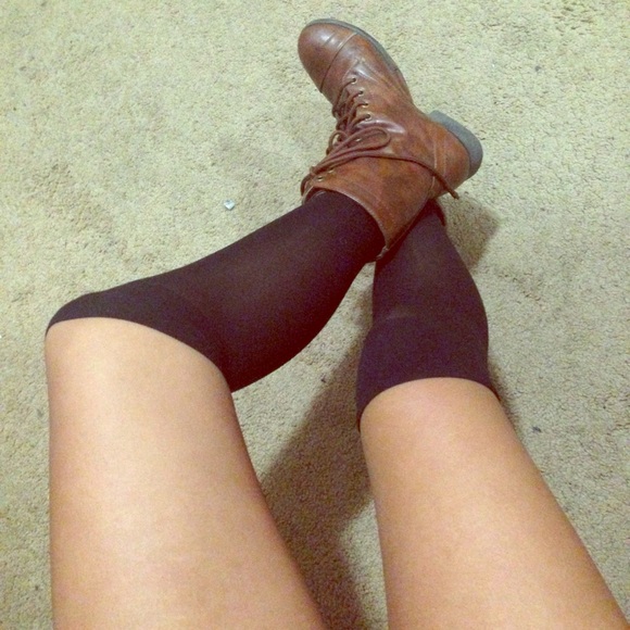 (SOLD) ✨2✨ Knee High Socks/Tights