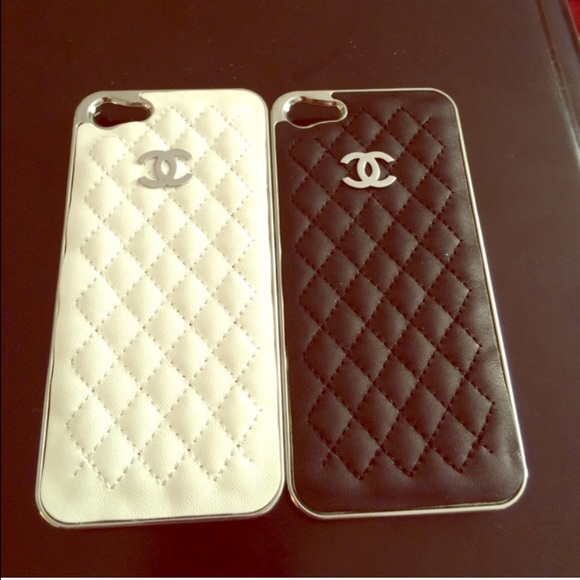 Not selling just looking for these chanel iphone6