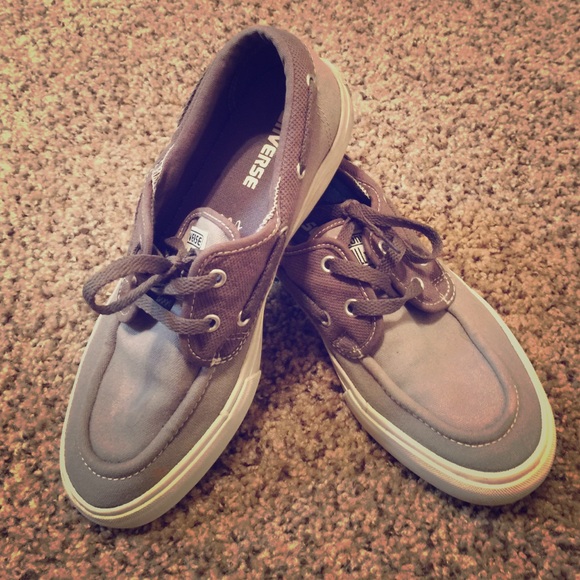 Men's 8 Grey-colored Converse All Stars