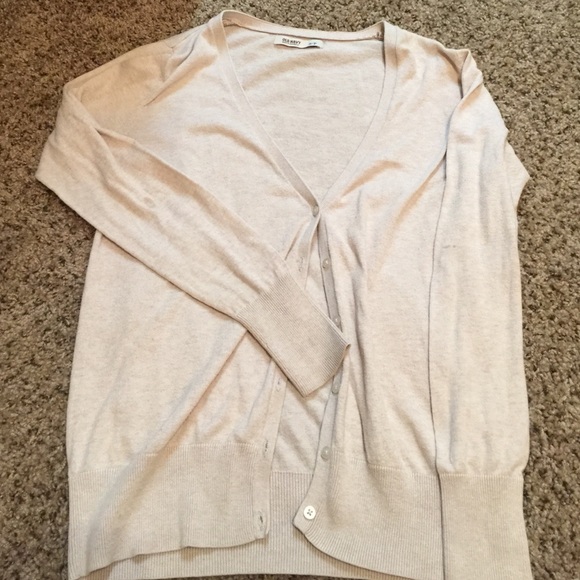 Light beige shall!