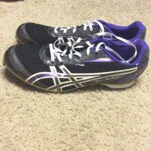 Womens asics spikes BRAND NEW NEVER WORN